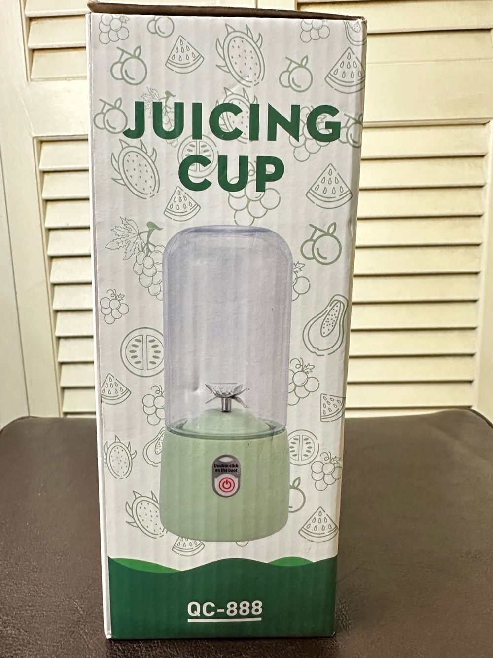 Portable blender…USB rechargeable with 6 blades juicer smoothie cup